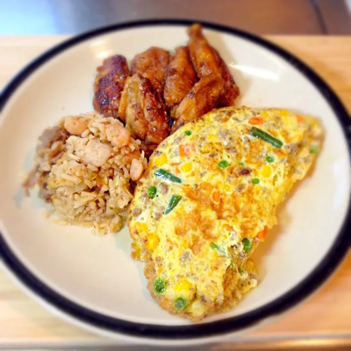 Chicken and the omelette. Our special dinner|Kate Lucasさん