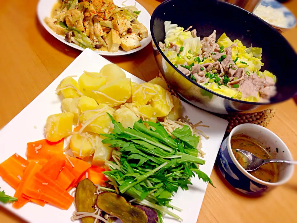 野菜蒸しのアンチョビバターლ(ʘ▽ʘ)ლと、厚揚げの甘味噌炒め|ふみぃさん