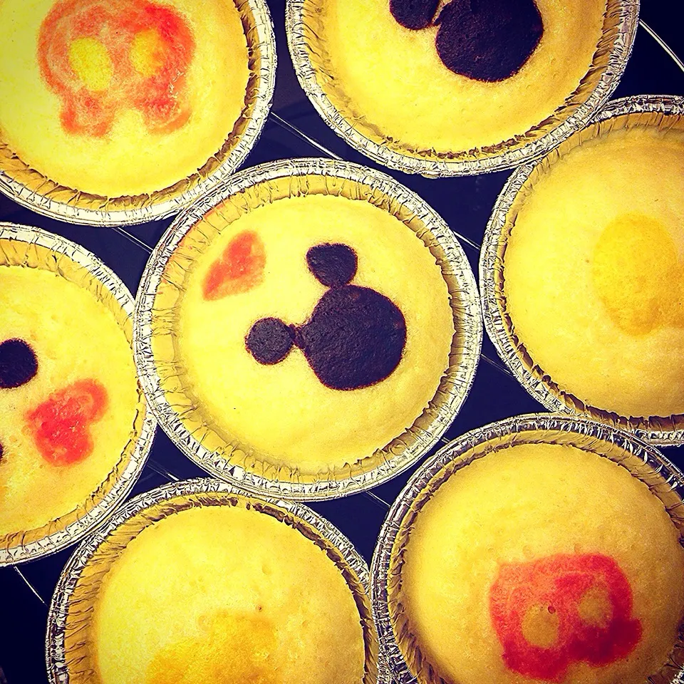 Micky mouse deco steamed cake 💕 ミッキーデコ蒸しパン|Yuka Nakataさん