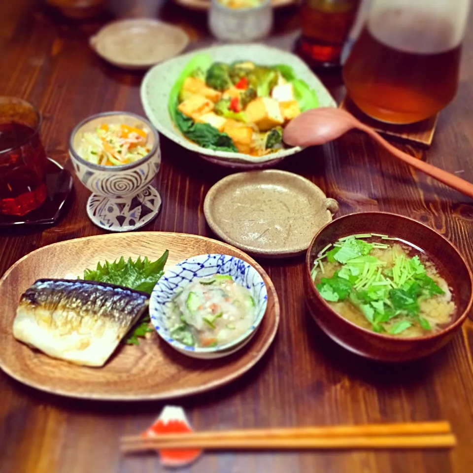 今日の夕食♫鯖の塩焼き梅オクラみぞれ添え|EMIRIさん