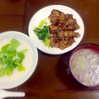 Snapdishの料理写真:焼肉＆中華粥＆セロリスープ|あみこさん