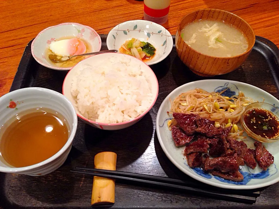 牛ハラミ香味ステーキ定食|T. Wonderさん