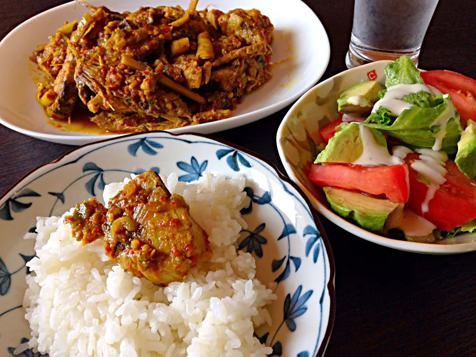 Hot and spicy fish' woku belanga' manadonese food|viviさん