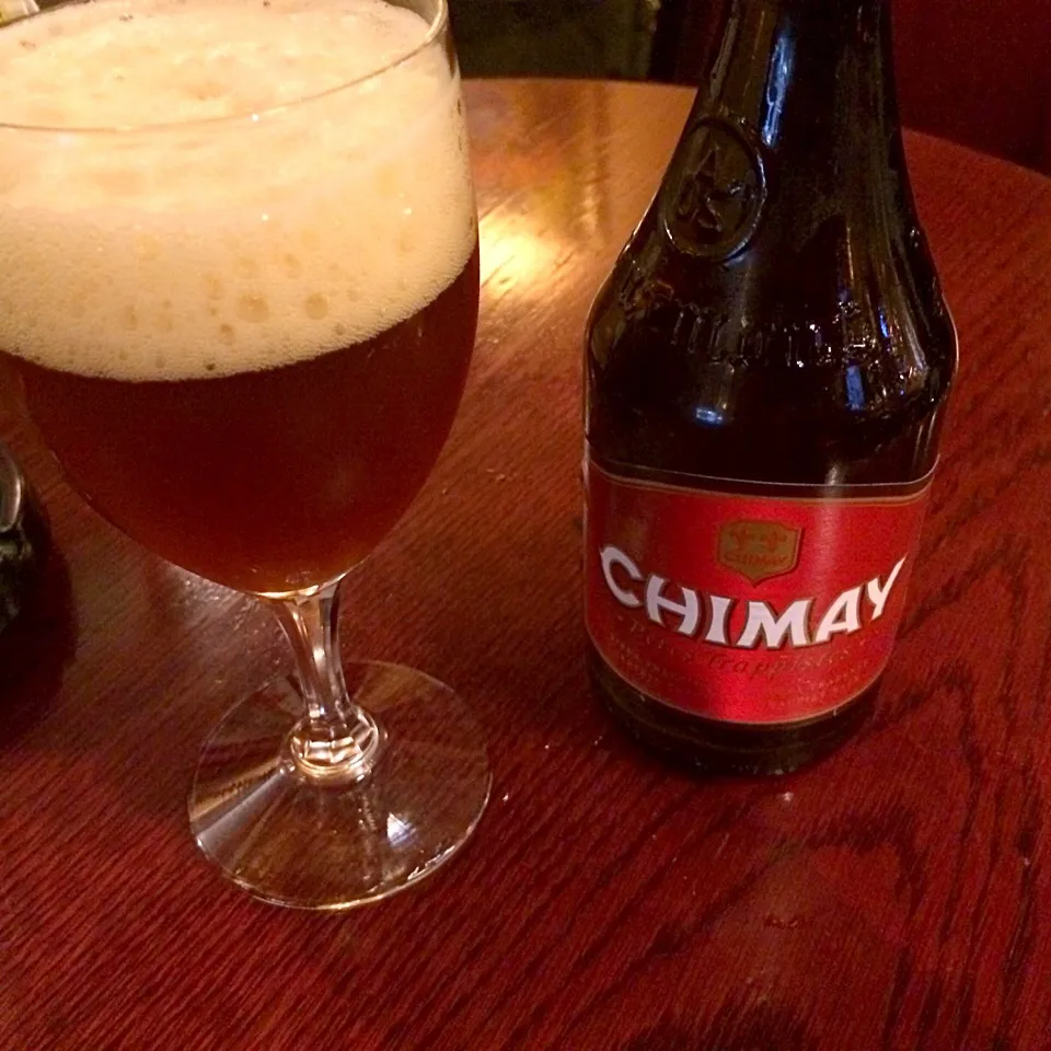 帰り着く前にBritish Barでなぜかシメイレッド|uchikawa hiroshiさん