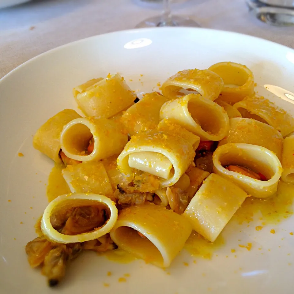 Snapdishの料理写真:からすみとアサリのパスタin Milan|TToshipieさん