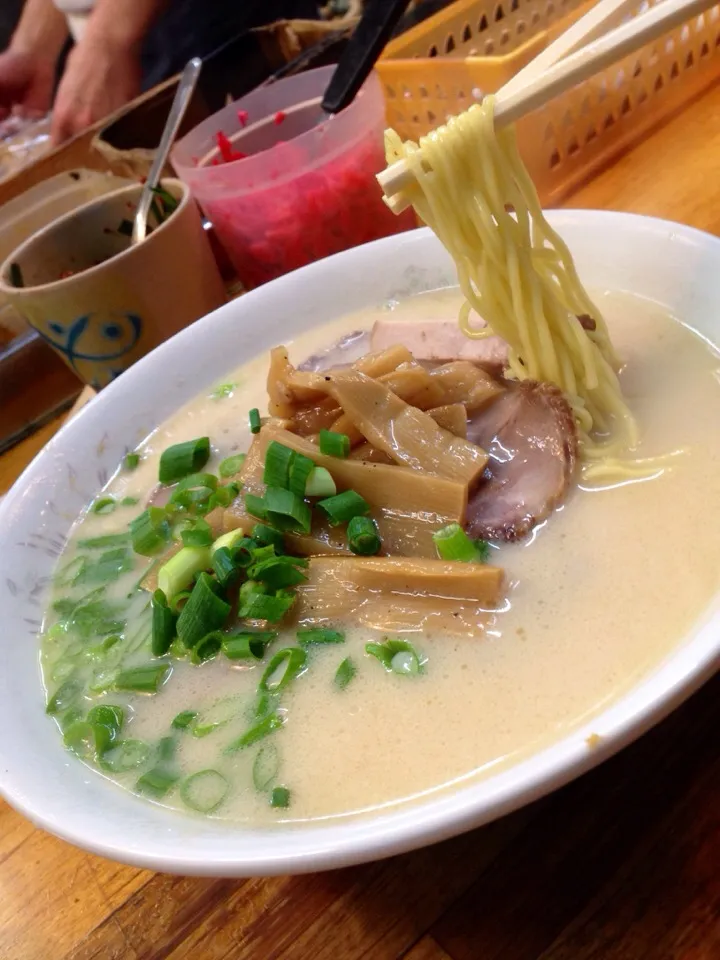 ✨とんこつ朝ラー🍜w|中さんさん