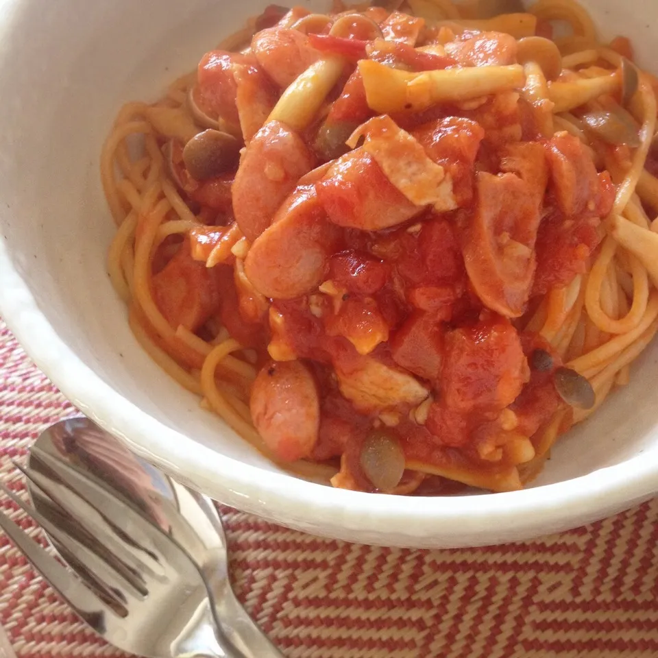 トマトパスタ🍅ニンニクと白ワインで本格的なお店の味😋|akikoさん