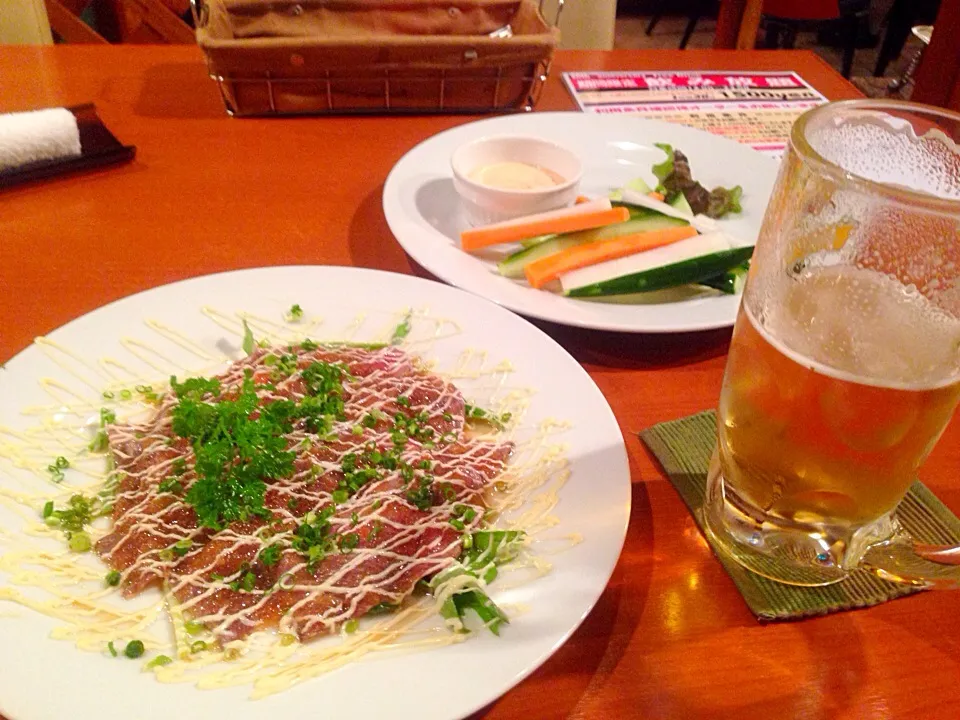 牛肉のカルパッチョ(和風)・野菜スティックを飲み放題コースで|Tarou  Masayukiさん