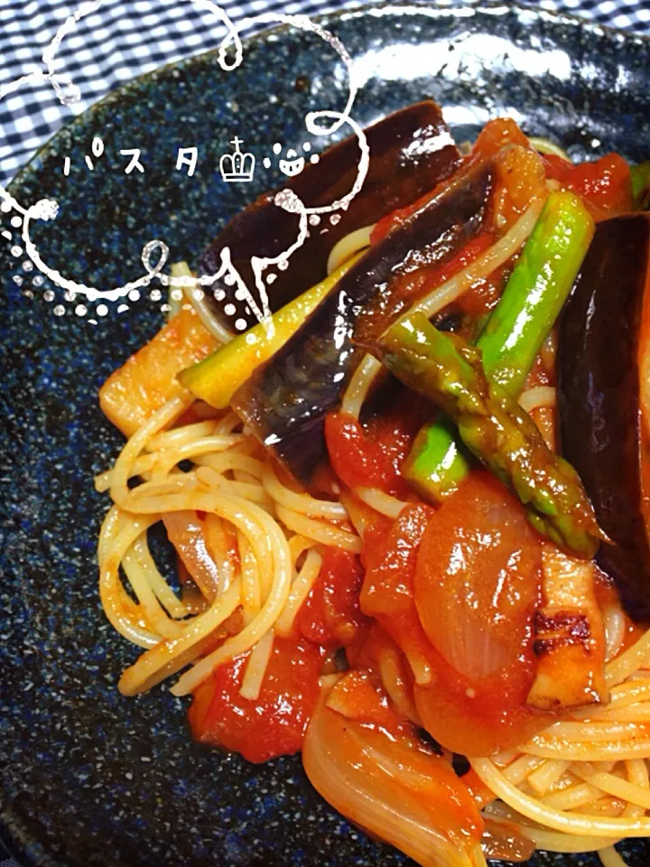 なすとアスパラとベーコンでパスタ✳︎|やぁさん