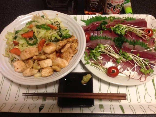 鶏胸肉の醤油焼き、野菜炒め、ワカナ一匹分のお刺身、カイワレミニトマト🍅！✩⃛꒰⁎⁍̴◡⁍̴⁎ ॢ꒱✨|サソリさん