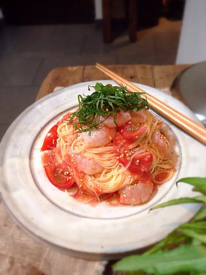 Cold capellini with prawns,tomato and ginger dressing|rick chanさん