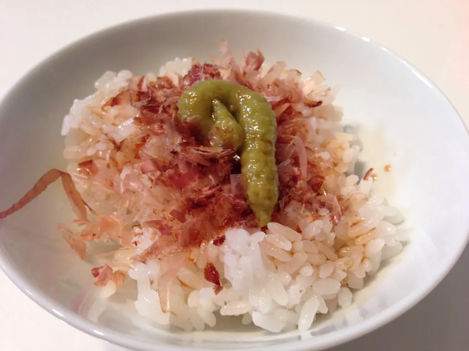 最近ハマっている〆ご飯『 わさび丼 』|Jun Sugawaraさん