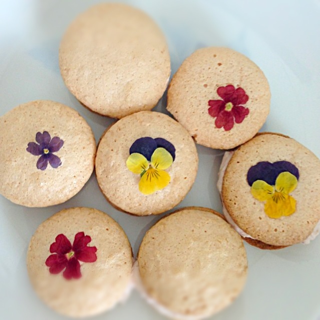 食べるお花の取り入れ方 スイーツからお食事メニューまで楽しみ方32選 Snapdish スナップディッシュ