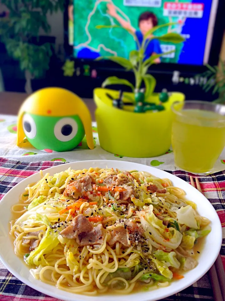 Yaki Ramen( Stir fry Ramen Noodles)😋|judith sawahataさん