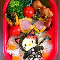 遠足弁当＊ハロウィンキティ＊|Keito Yokemuraさん