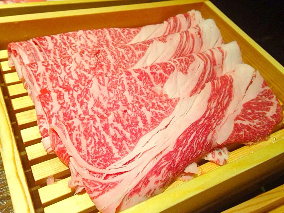 Snapdishの料理写真:Ohmi gyu beef|Obeoom Jumsai Na Ayudhyaさん