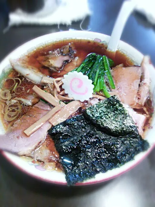 長岡、青島食堂のチャーシュー麺|kamiyaさん