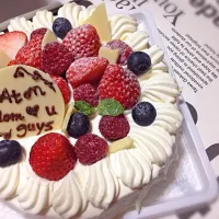 Snapdishの料理写真:ははのひのケーキ！いつもありがとう♪|chatonさん