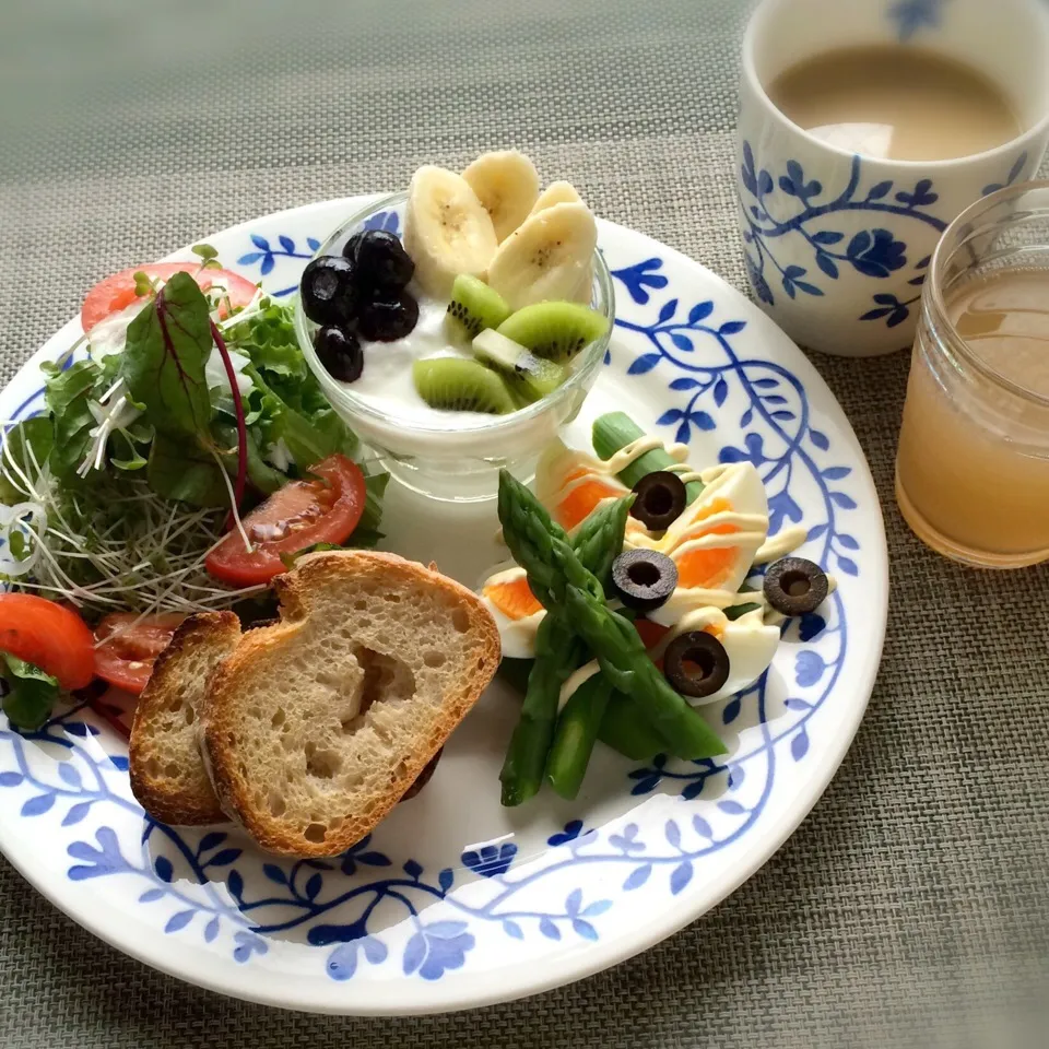 今日の朝ごはん|ぺんぎんさん