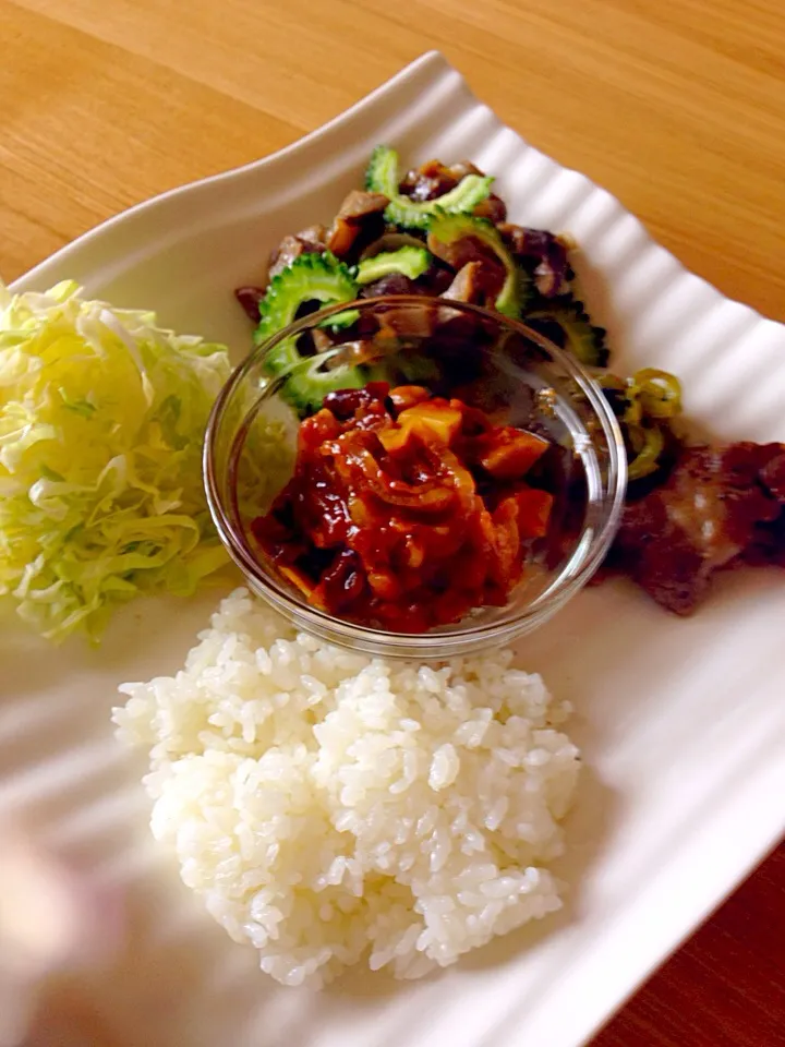 今日は残りものでワンプレートランチ♡ ゴーヤが好きすぎるっ…|あいさん