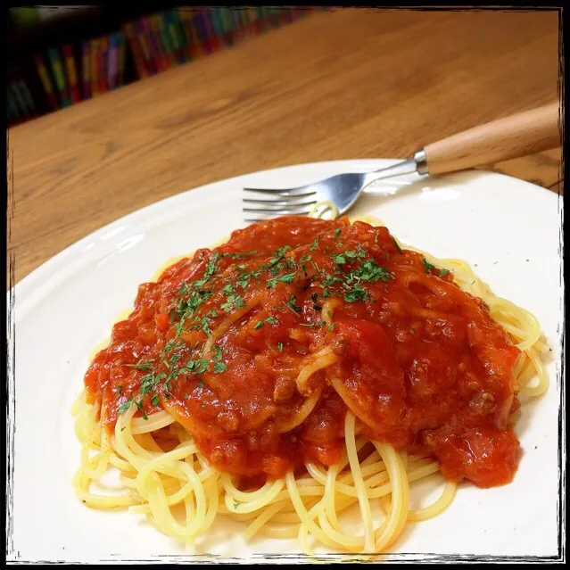 【THE専業スフ的ランチ】ミートなソースー🍝ʕ-̼͡-ʔド手抜き|七海さん