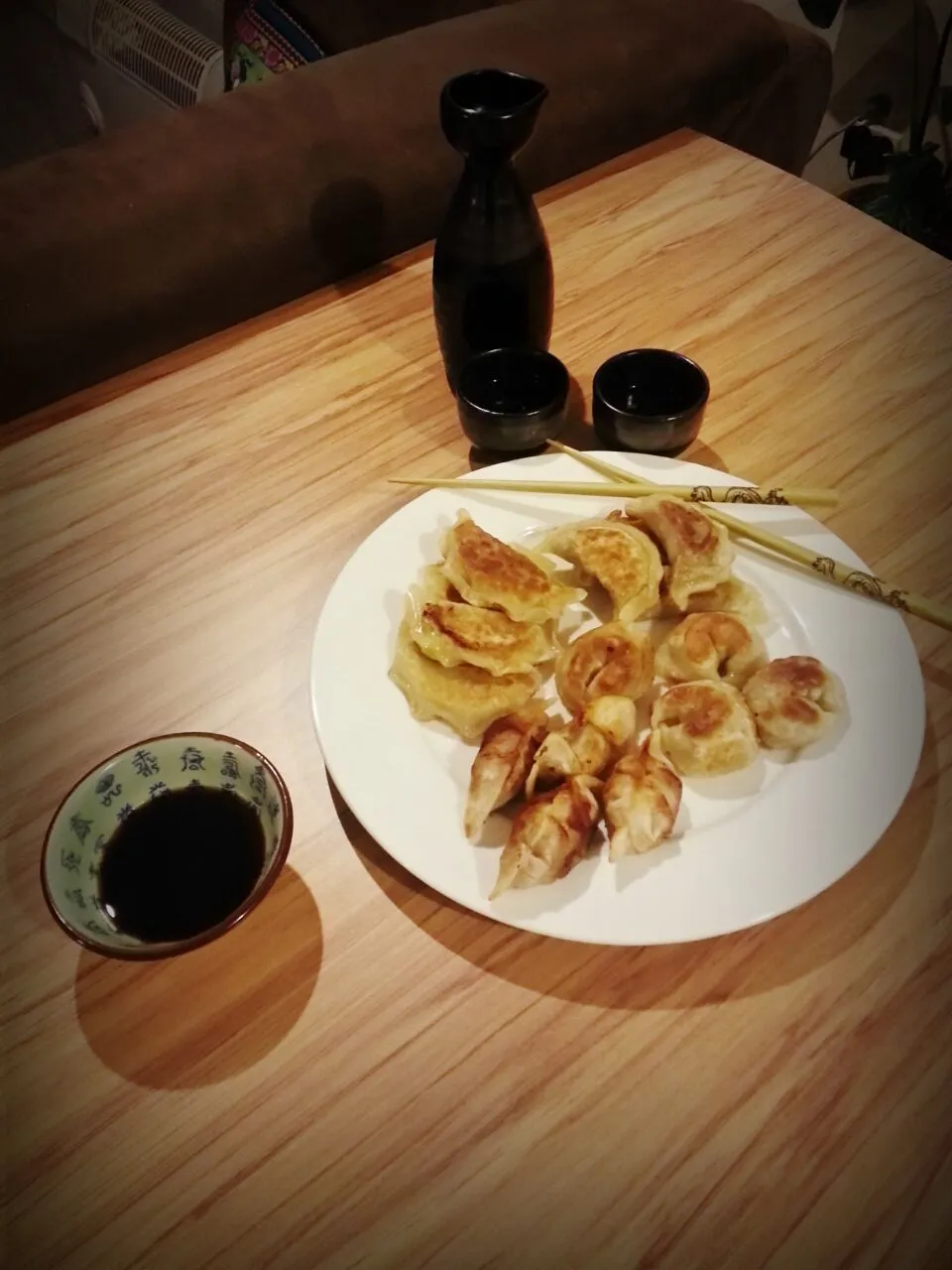 Dumplings, clockwise from the top: mushrooms, mussels, pork & Chinese cabbage, zuccini|Marina Groomさん