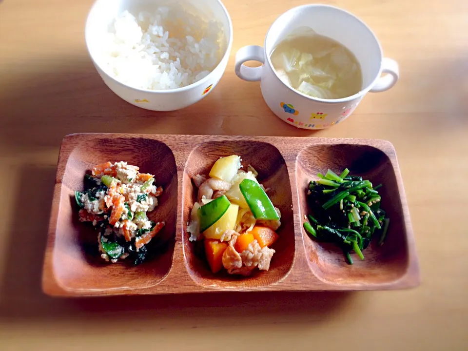 息子夕食 肉じゃが|eriさん