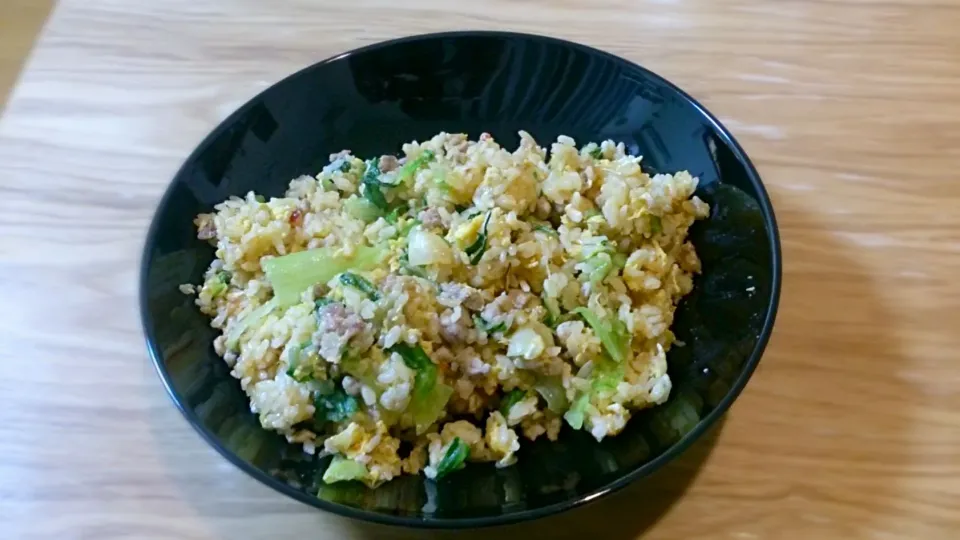 豚粗びき肉レタス豆板醤＆オイスターソースチャーハン|ミナミ ヒロヤさん