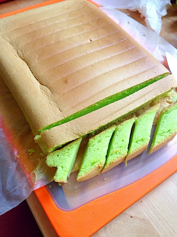 Pandan sponge cake|noorabitaさん