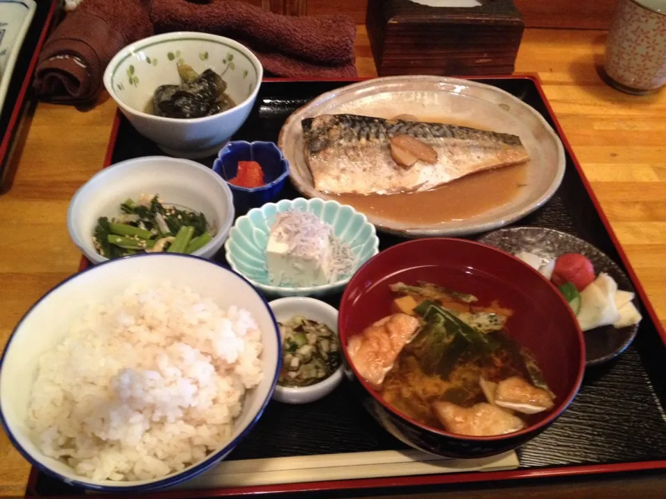 鯖の味噌煮定食|おっちさん