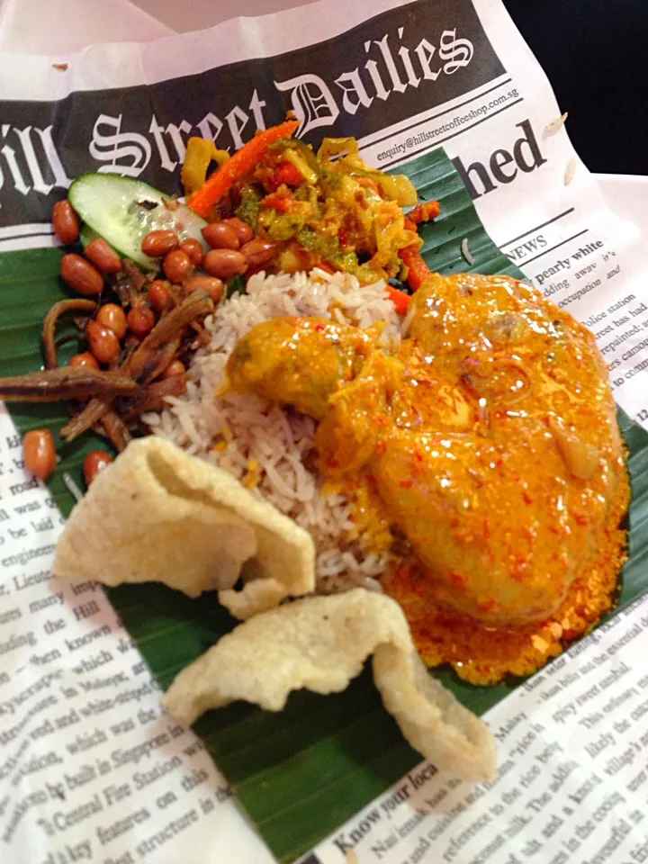 Snapdishの料理写真:Nasi Lemak (Rendang Chicken)|willklhさん