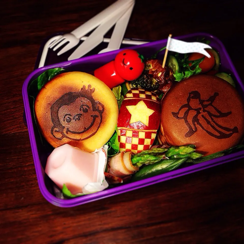 Curious George 🐒 Pancakes Lunch box おさるのジョージ パンケーキ弁当|Yuka Nakataさん