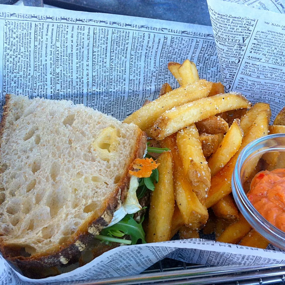 Snapdishの料理写真:Masarated pear, brie and arugula sand which with home fried potatpes|virginia frasseさん