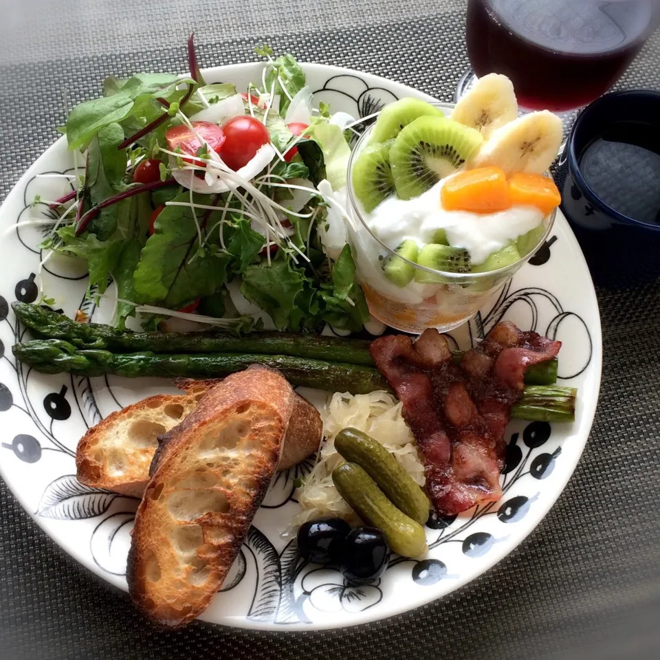 今日の朝ごはん|ぺんぎんさん