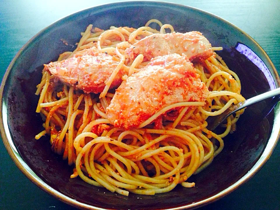 Old fashioned style spaghetti with yogurt marinated chicken|Seagrapesさん