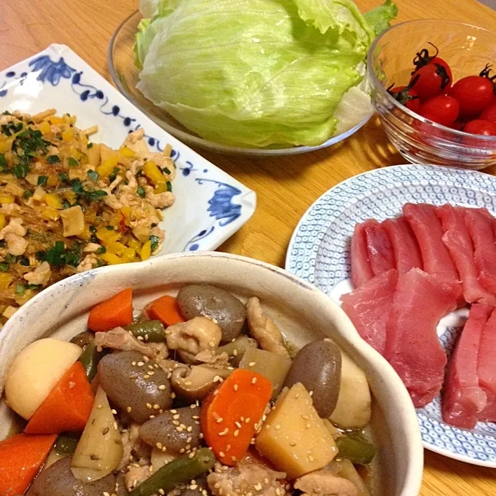 筑前煮、豚肉と色々野菜のレタス包み、まぐろ🎵|レナコさん