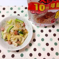 Snapdishの料理写真:野菜たっぷりのベビースターちゃんぽん。|miyostarさん