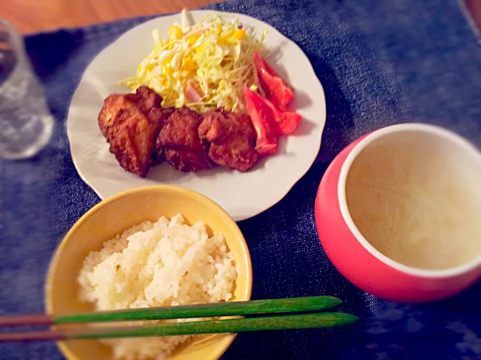 鶏の唐揚げ、ｺｰﾙｽﾛｰ、玉ねぎのｽｰﾌﾟ|かなさん