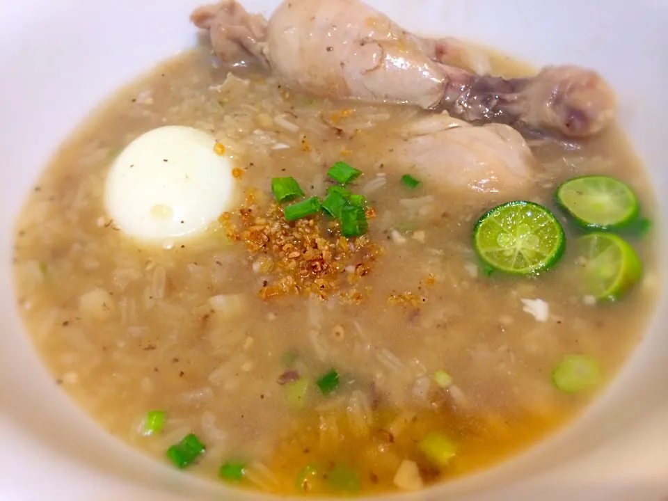 Chicken Arrozcaldo|Cj Mendoza-Palosさん