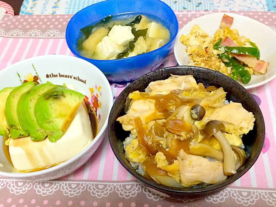 Snapdishの料理写真:親子丼とピーマンチャンプル|あさみさん