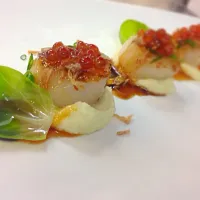 Snapdishの料理写真:Japanese Scallops with Celeriac and Wasabi Purée|Nooei Martensさん