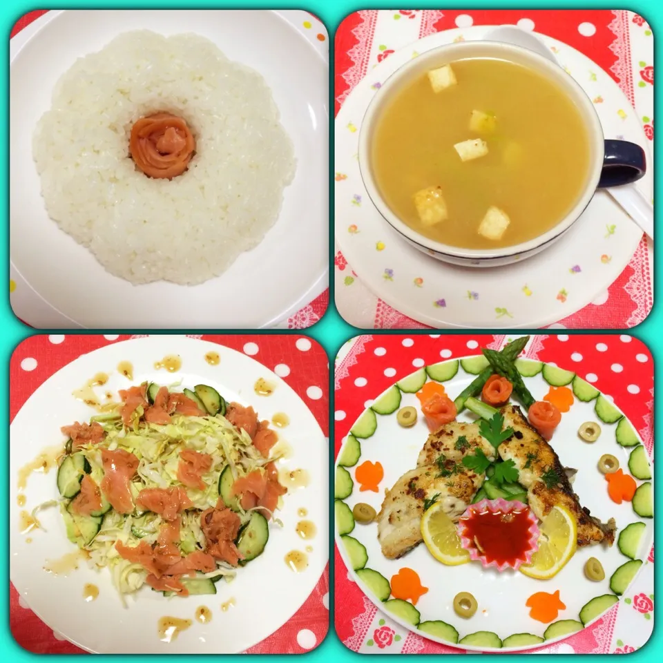 Our dinner : ~ salmon salad.~ garlic grill fish with a black pepper, ~ onion & tofu soup , ~rice salmon flower.|Yulia Haradaさん