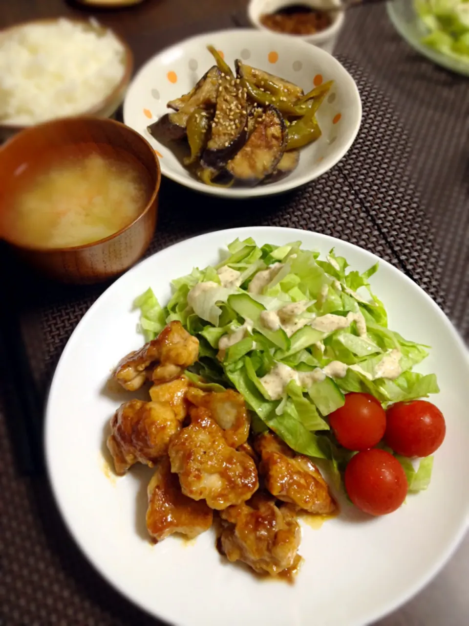 Snapdishの料理写真:鶏のにんにく醤油焼きの晩ご飯|mikaさん