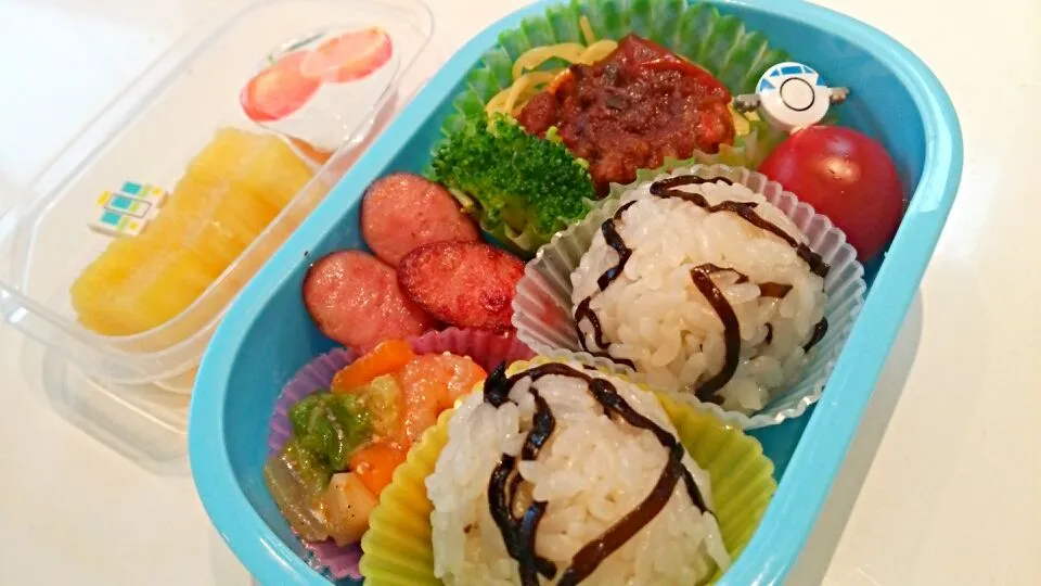 Snapdishの料理写真:偏食幼稚園児のお弁当♪|ma_m...さん