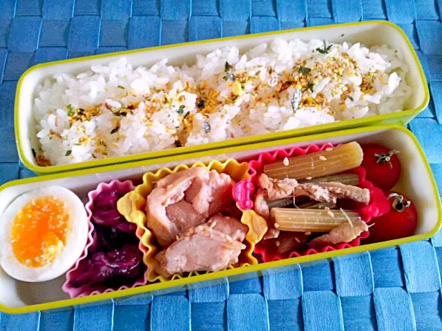 Snapdishの料理写真:2014.5.15
旦那お弁当(*^^*)|さやさん