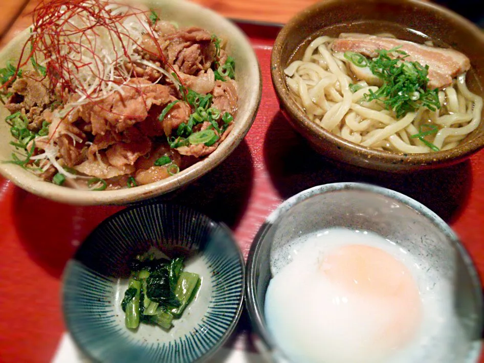 アグー豚丼と沖縄そばセット|食いしん坊さん