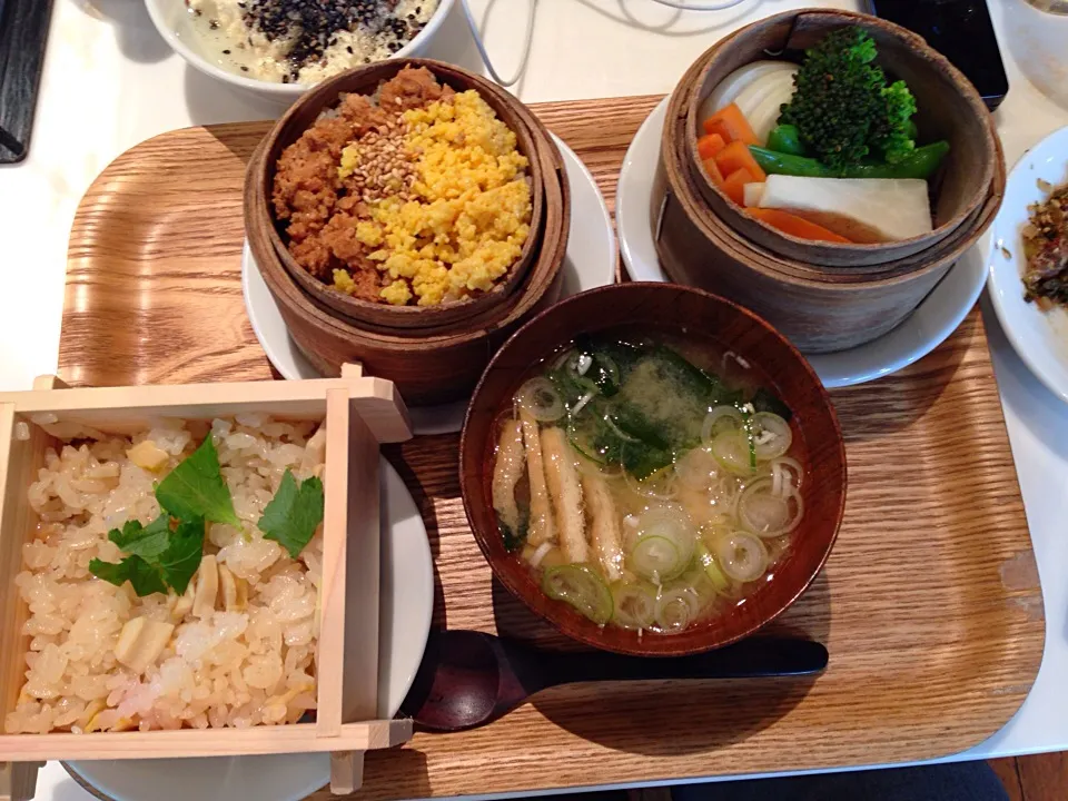 丸の内ランチ|まりまりさん