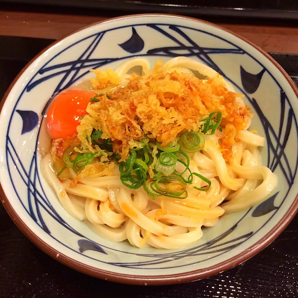 丸亀製麺の釜玉うどん✨|walnutさん