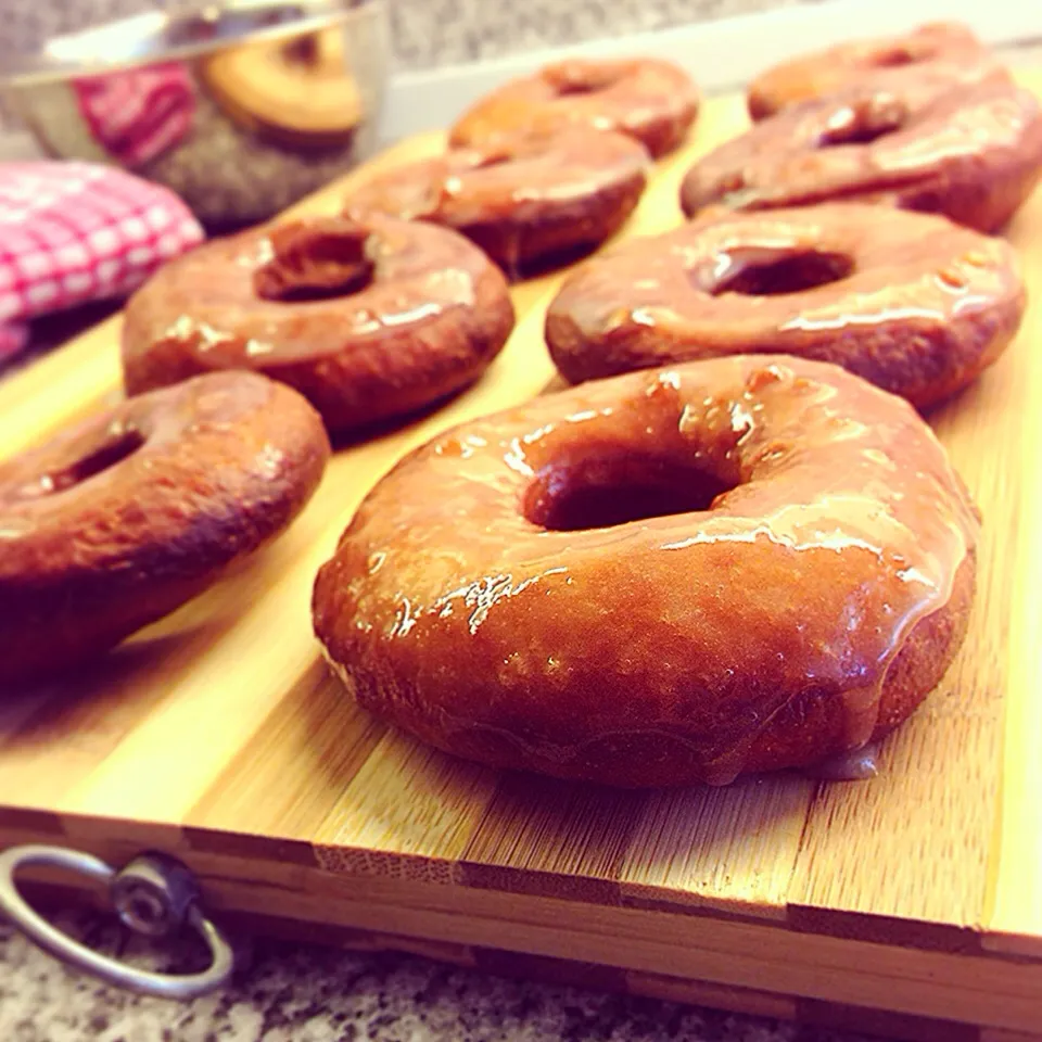 Honey glazed doughnuts♥️💛💙 ハニーグレイズドドーナツ|Yuka Nakataさん