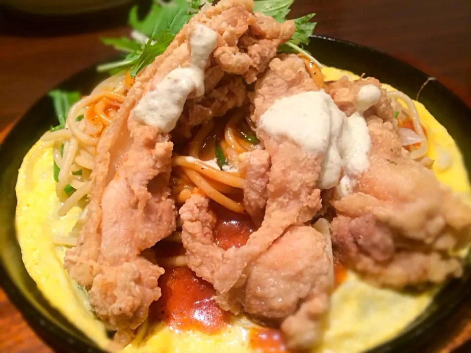 Snapdishの料理写真:鉄板あんかけパスタからあげ添え|達也さん